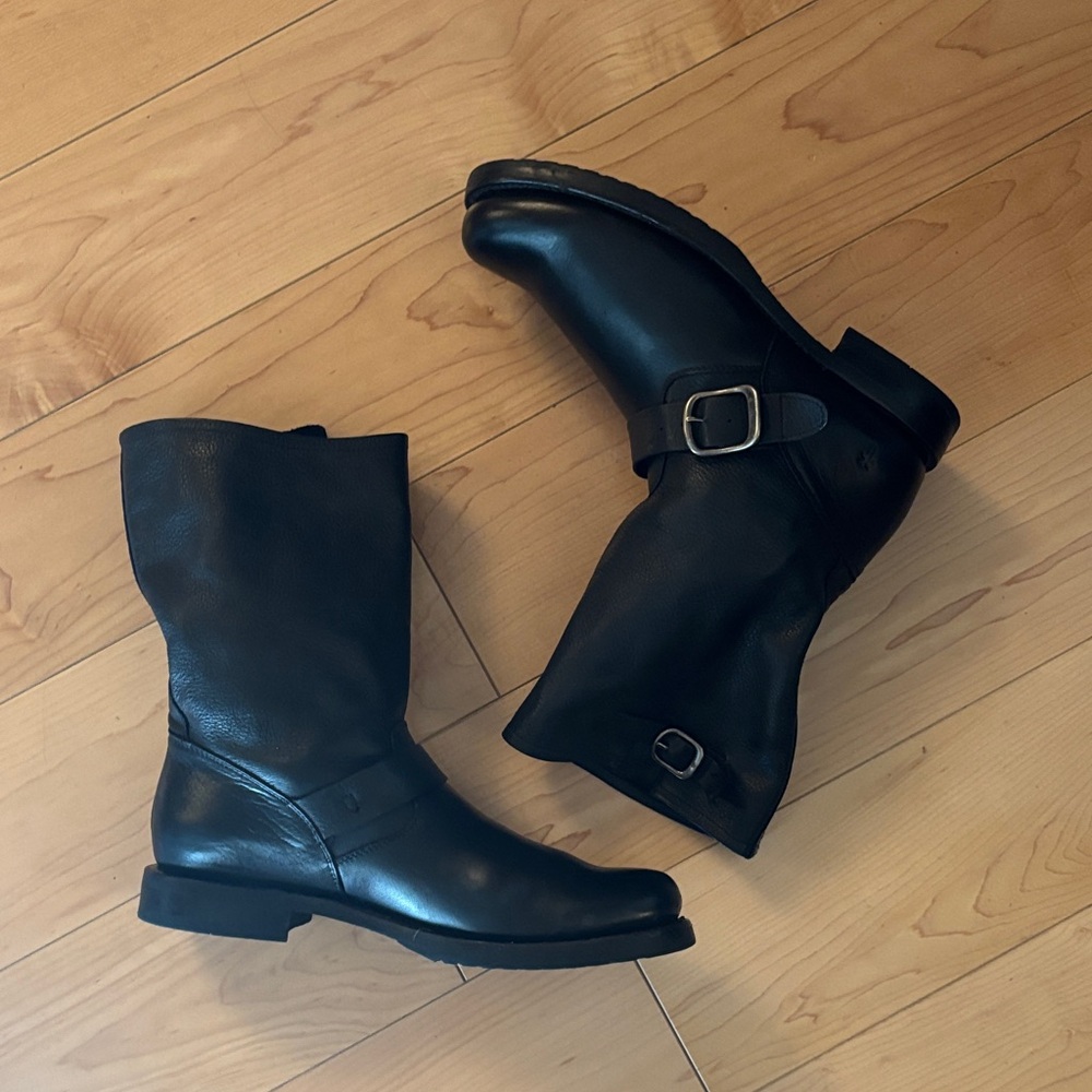 Frye Black Leather Veronica Slouch Combat Boots